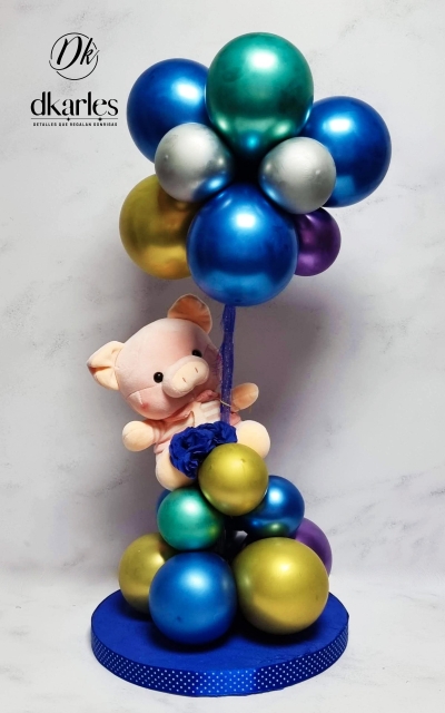 DKarles Obsequios - Chanchita en árbol de globos 01