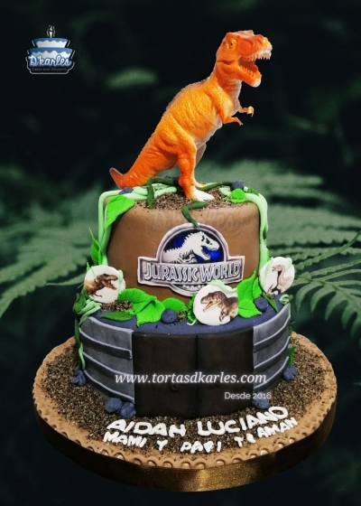 DKarles - Torta Jurassic Park 02, Dinosaurio