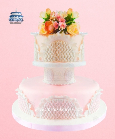 DKarles - Torta Nido de abejas en rosas y flores