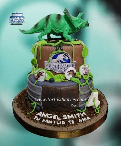 DKarles - Torta Jurassic Park 03, Dinosaurio